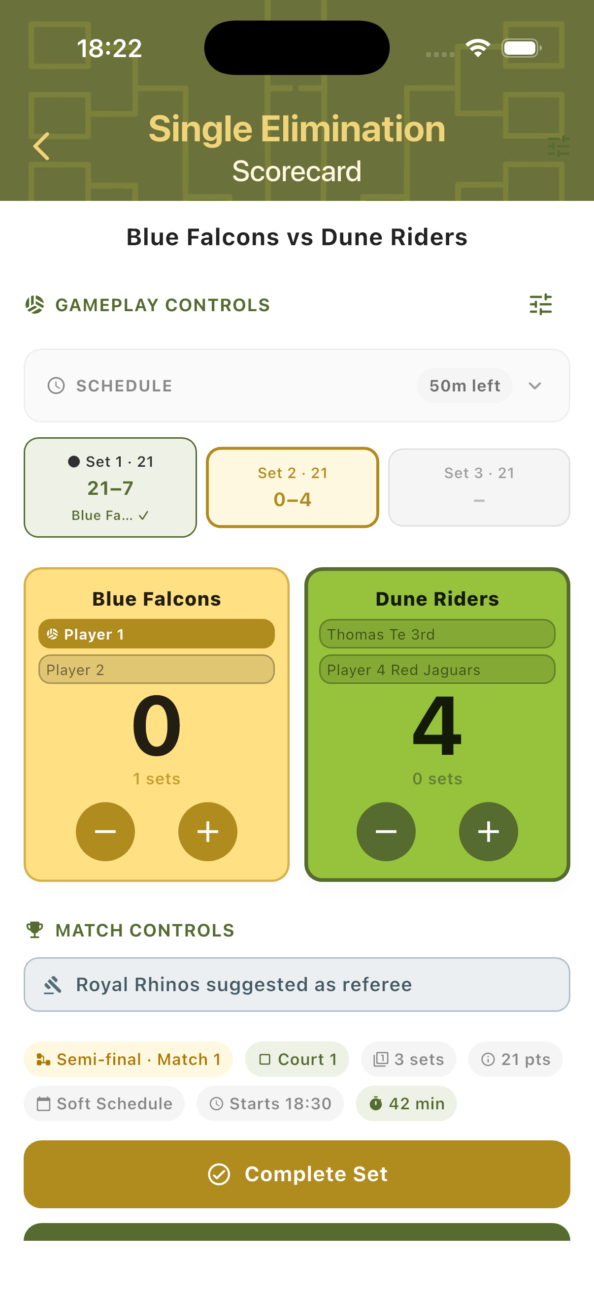 Single Elimination multi-set scorecard with set tabs serving indicator and match controls